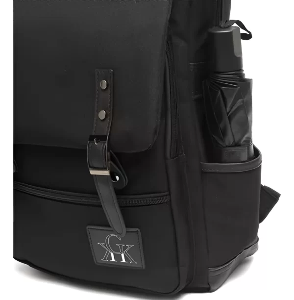 Mochila Urbana Negra KGK