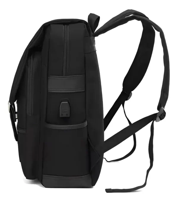 Mochila Urbana Negra KGK