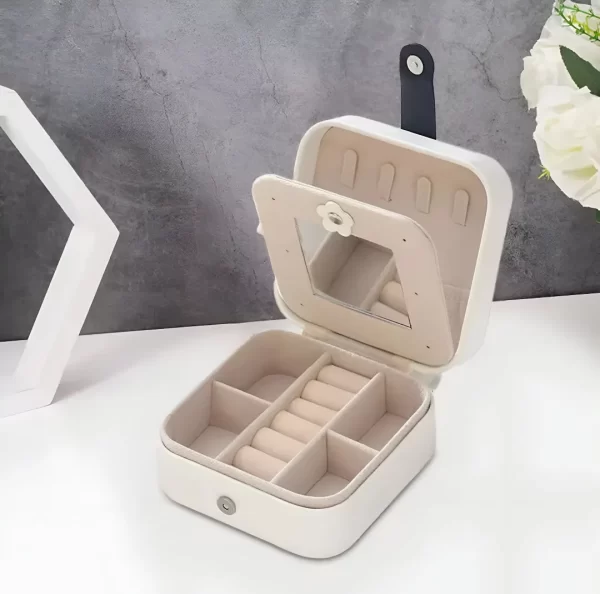 Joyero Cuero Pu Coronita Con Broche 105