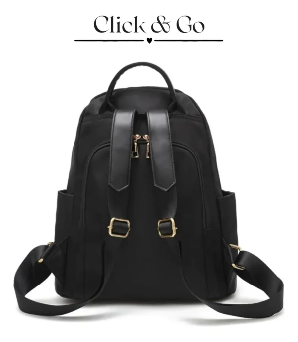 Mochila Liviana Urbana Negro 13.5Lts C-05